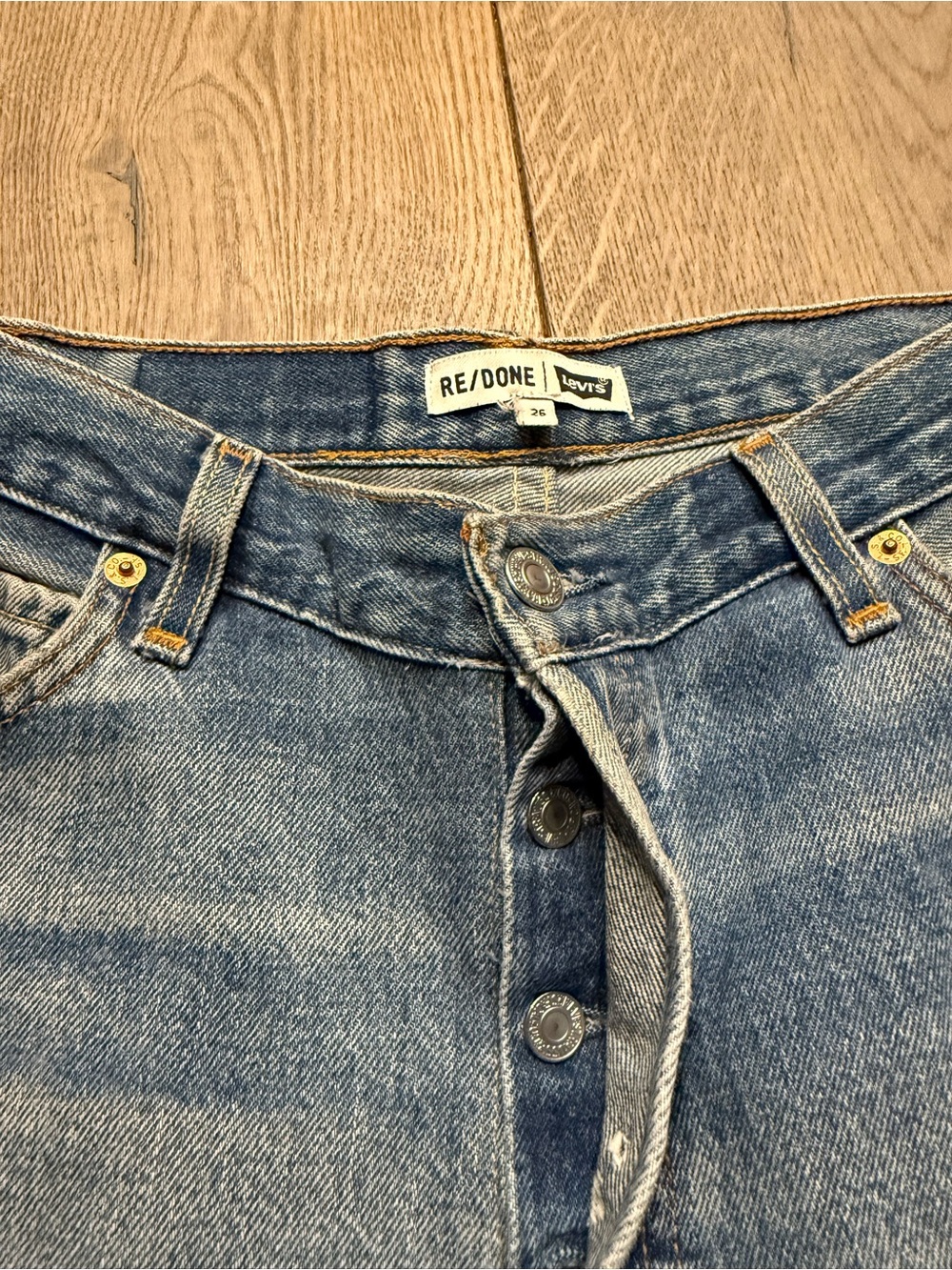Re/Done x Levi’s High Rise Crop - Picture 5 of 9